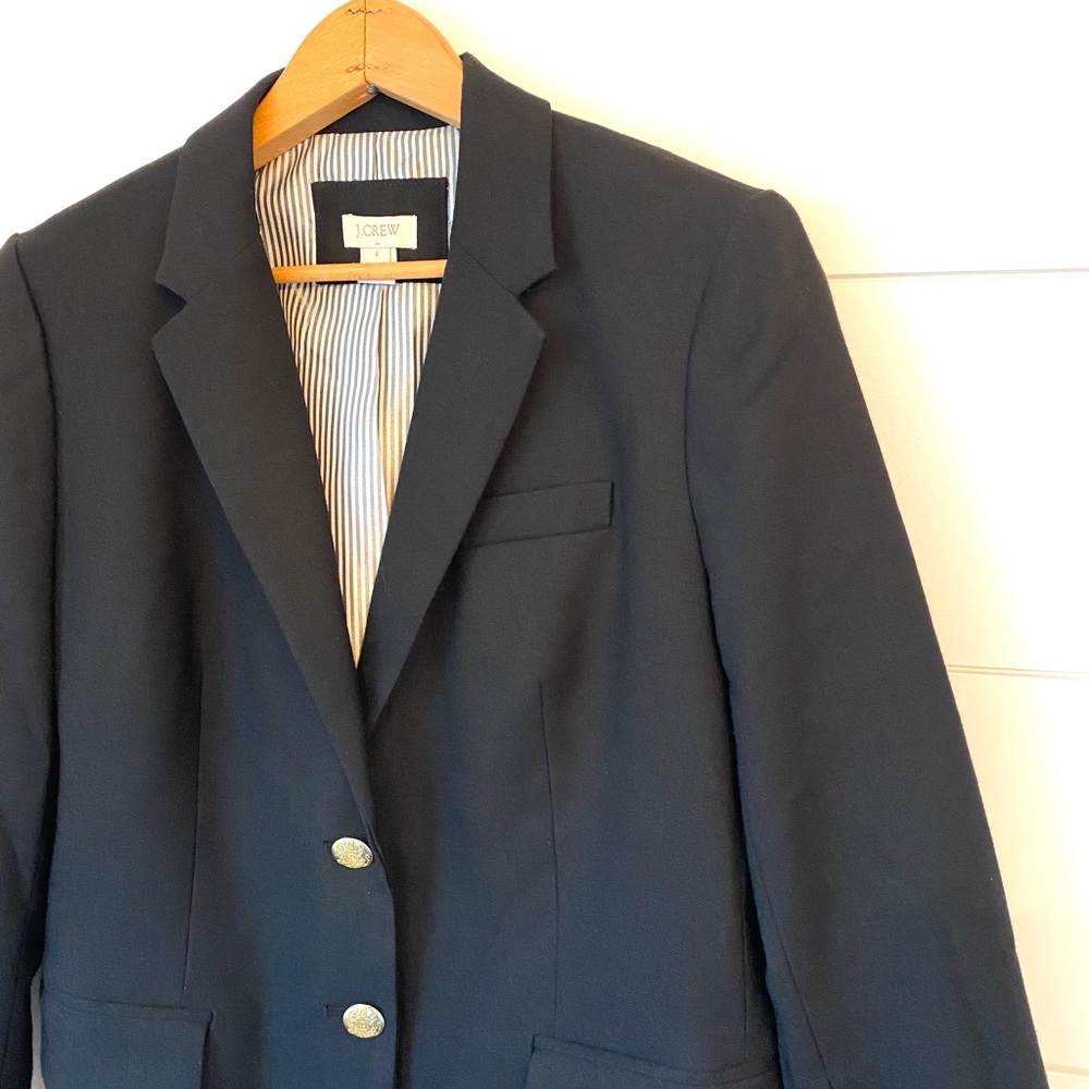 J. CREW women’s two-button blazer in BLACK wool blend. Size 6. - Picture 5 of 10